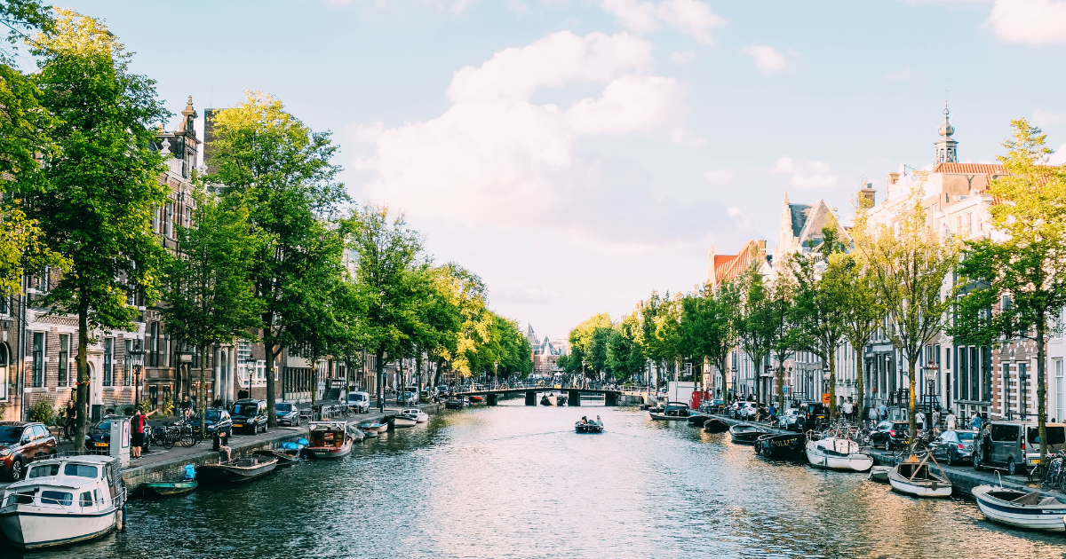 Netherlands Tax - The Ultimate Guide for US Expats - Hero Image
