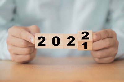 Year-End Tax Planning Tips for Expats in 2021