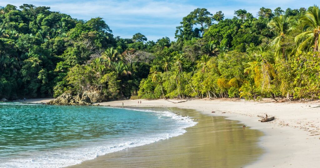Costa Rican beaches are one of the main draws to retire overseas.
