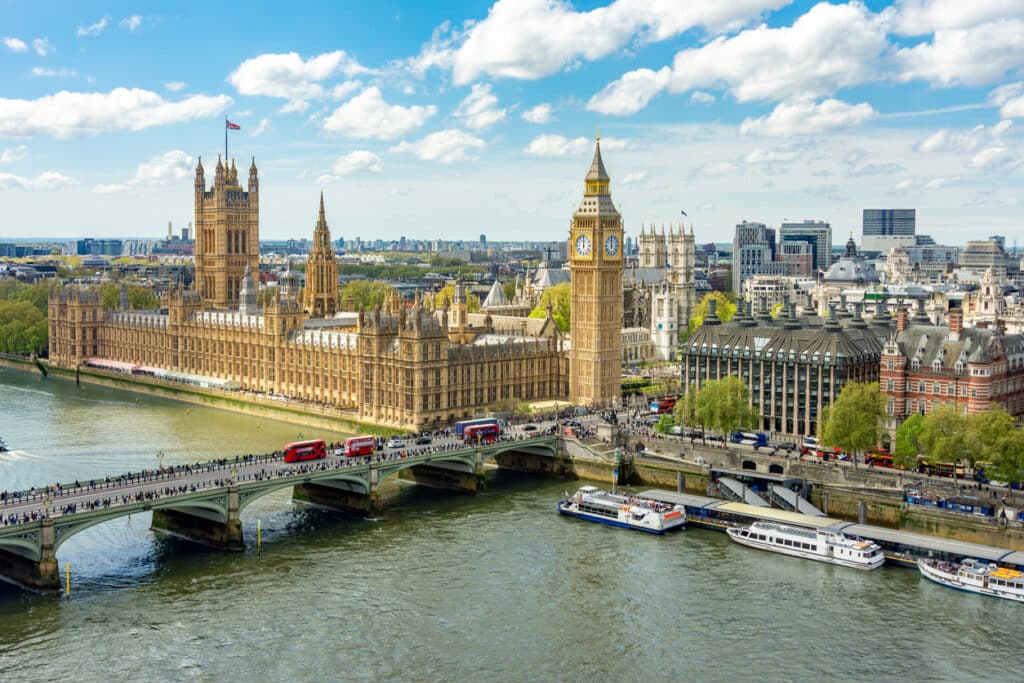 Big Ben and the Houses of Parliament in London, a fitting backdrop for comparing taxes in UK vs US.